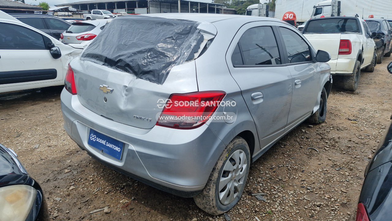Foto 4: GMC - ONIX 1.4MT LT 2014/2015