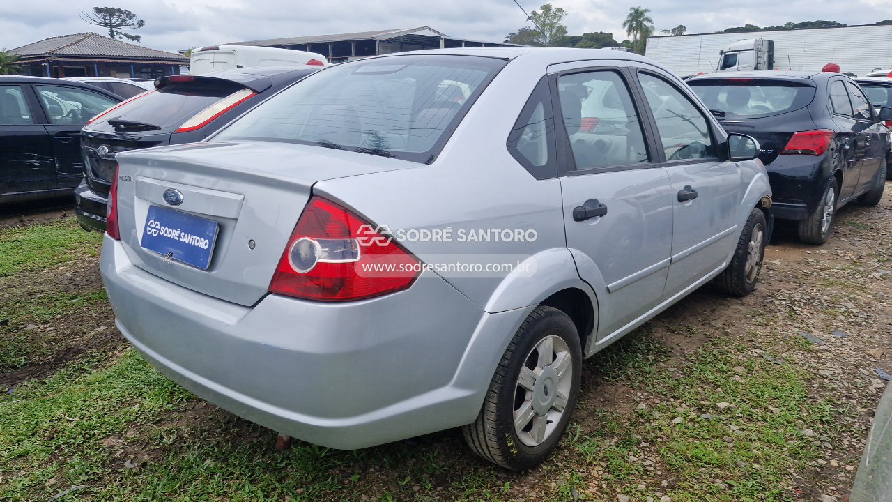 Foto 4: FORD - FIESTA SEDAN SC 2004/2005