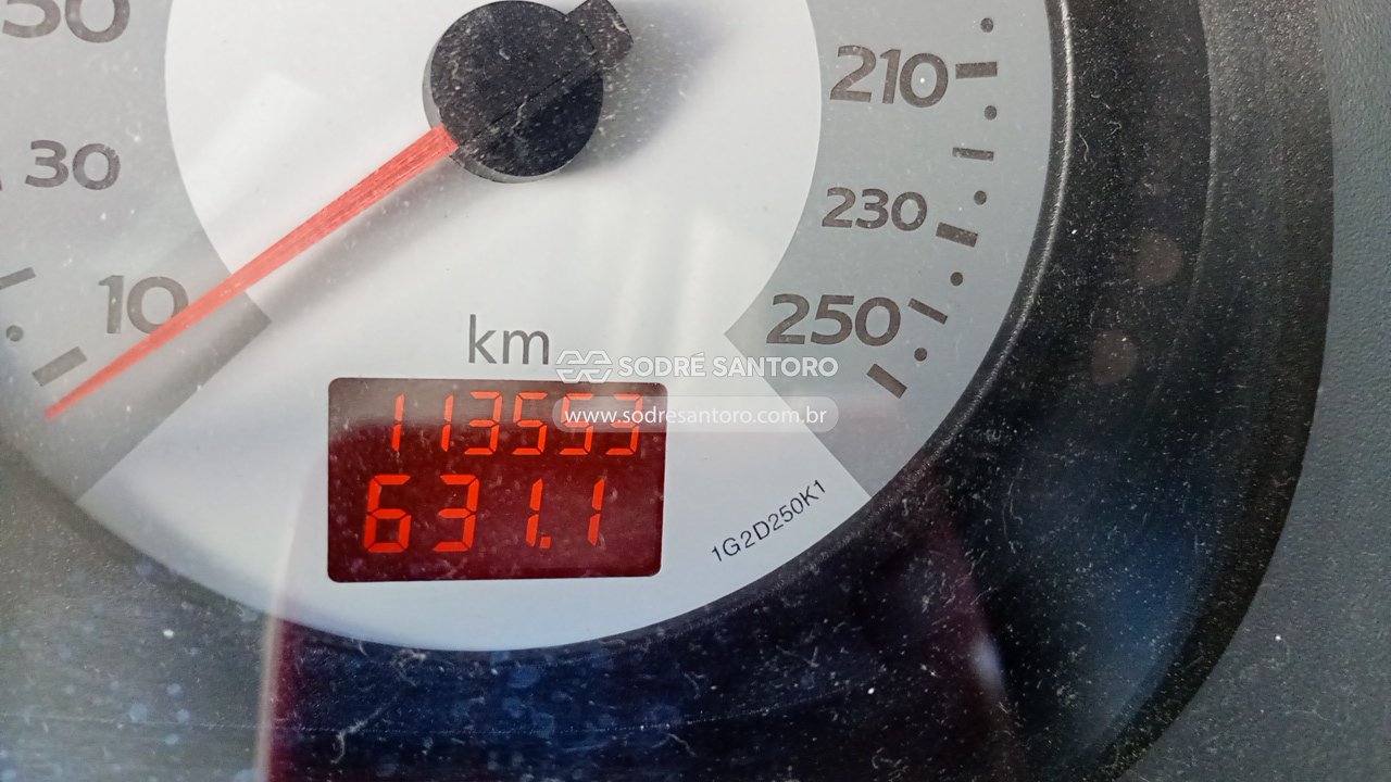 Foto 7 de 13: RENAULT - CLIO EXP 16 16VH 2007/2008