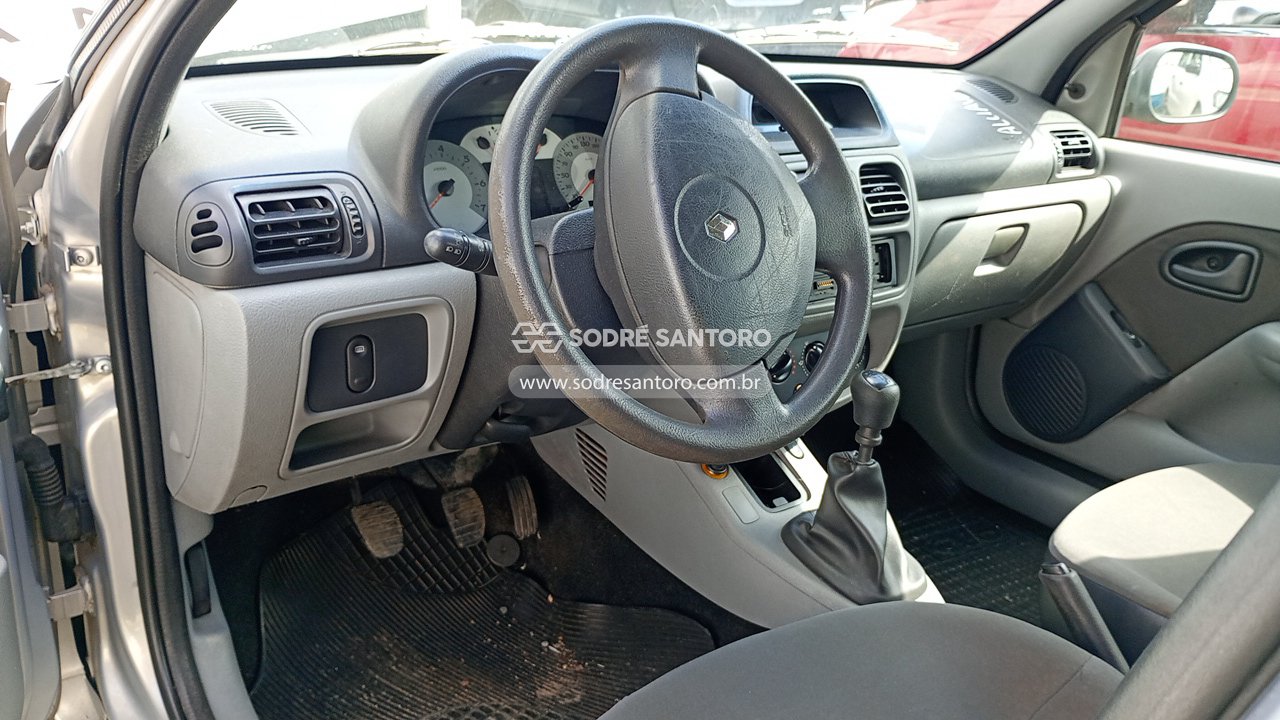 Foto 6 de 13: RENAULT - CLIO EXP 16 16VH 2007/2008