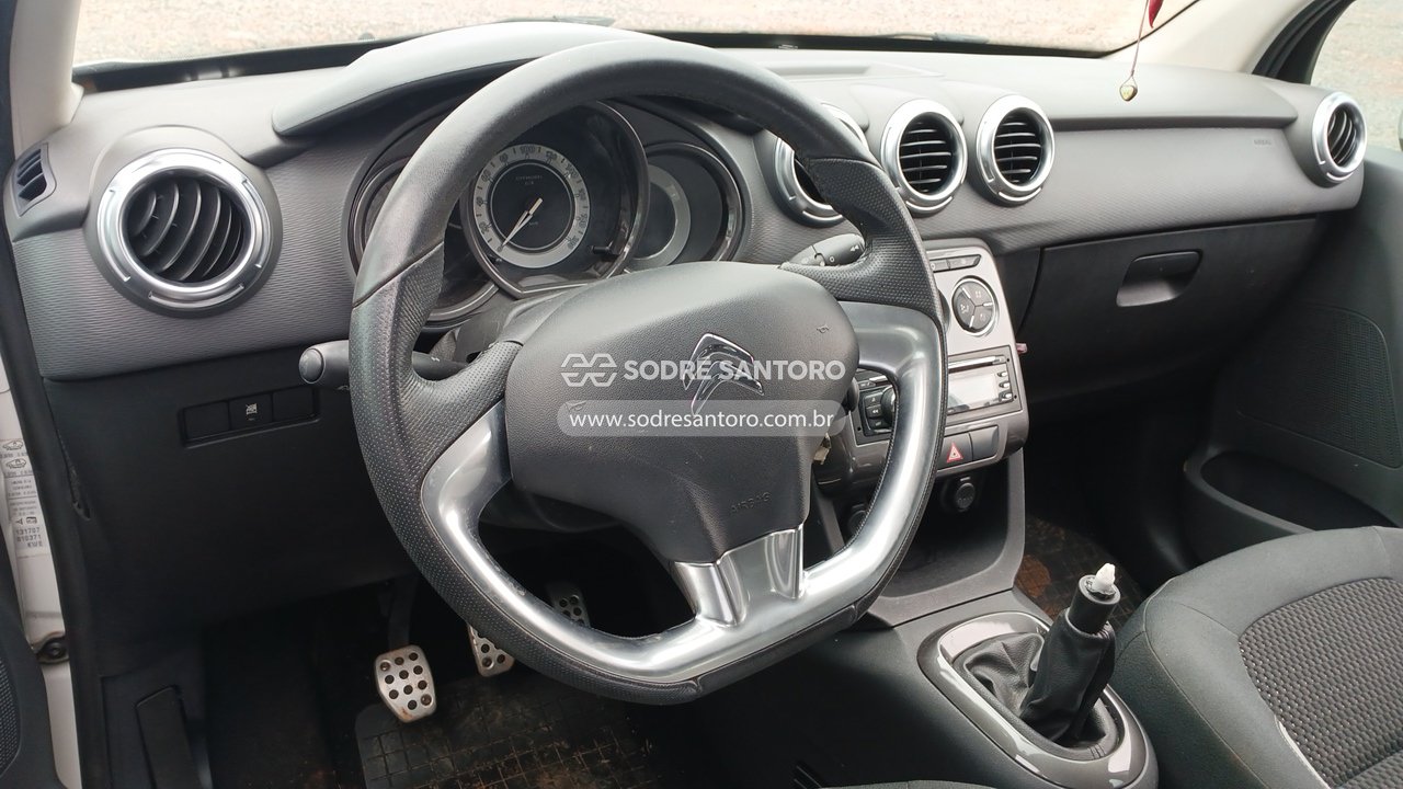 Foto 6 de 13: CITROEN - C3 120M EXCLUSIV 2012/2013
