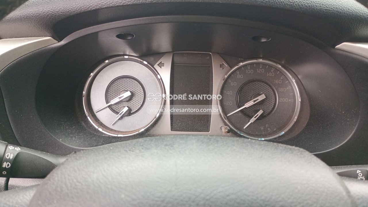 Foto 7 de 13: TOYOTA - HILUX CDSR A4FD 2021/2021