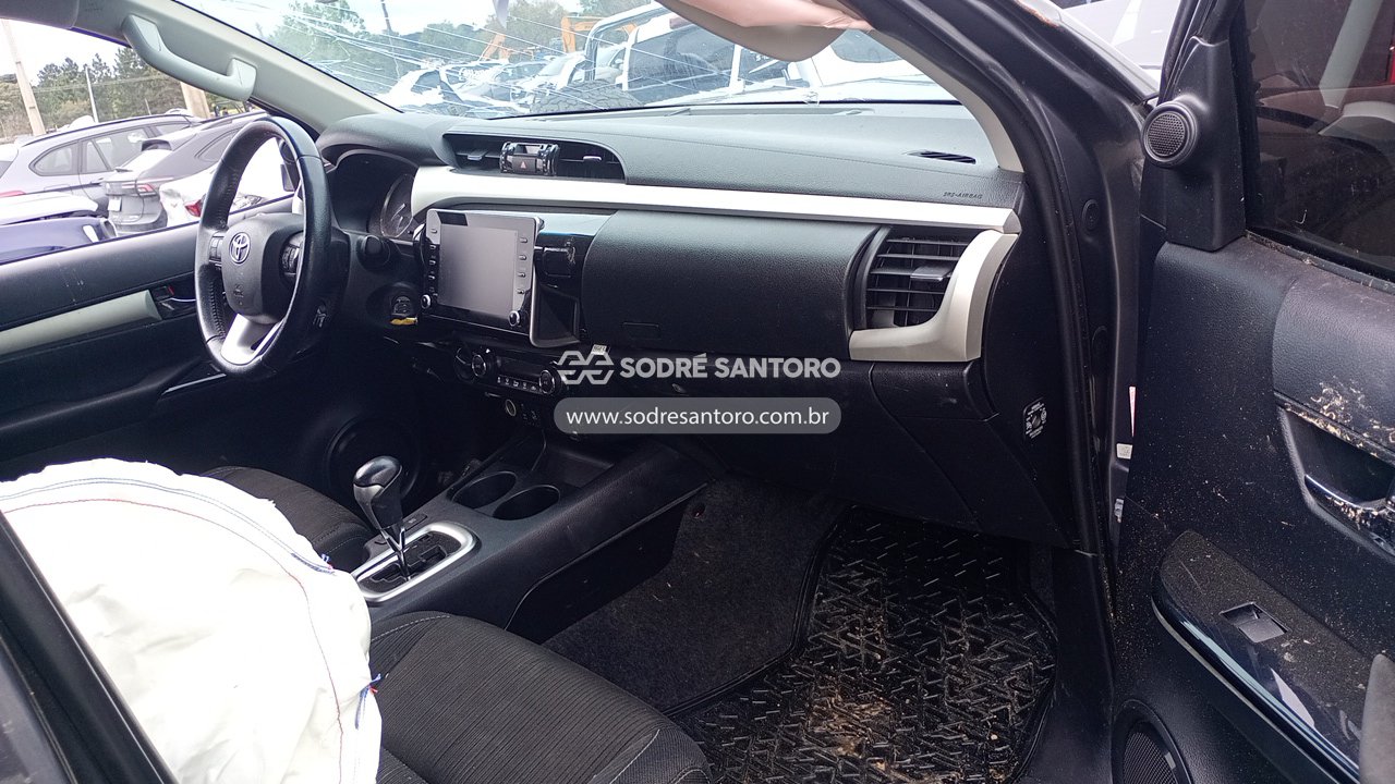 Foto 8 de 13: TOYOTA - HILUX CDSR A4FD 2021/2021