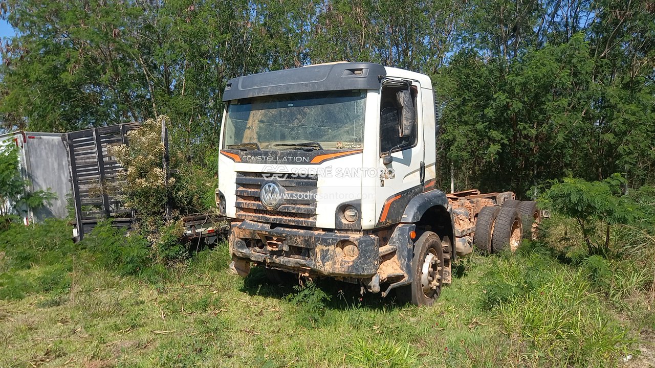Foto 3: VOLKSWAGEN - 27.260 CRM 6X4 2023/2024