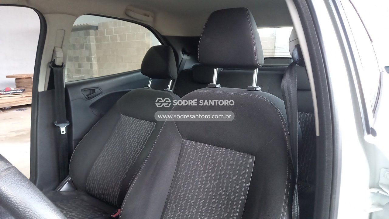 Foto 9 de 13: FORD - KA SE 1.0 HA 2015/2015
