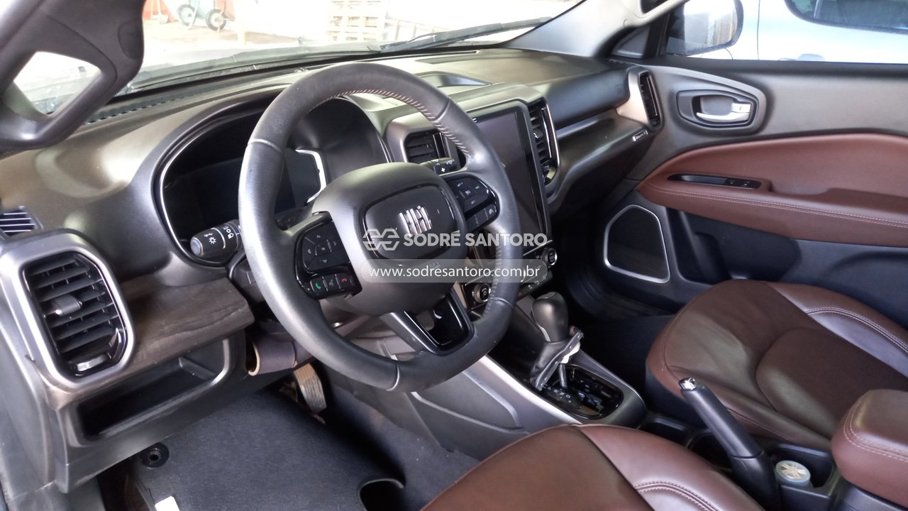Foto 6 de 13: FIAT - TORO RANCH AT9 4X4 2022/2023