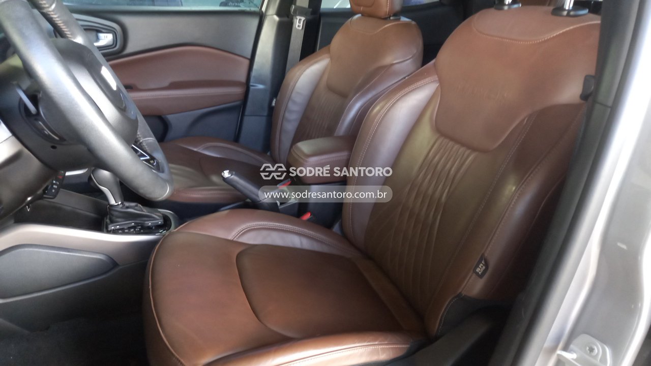 Foto 9 de 13: FIAT - TORO RANCH AT9 4X4 2022/2023