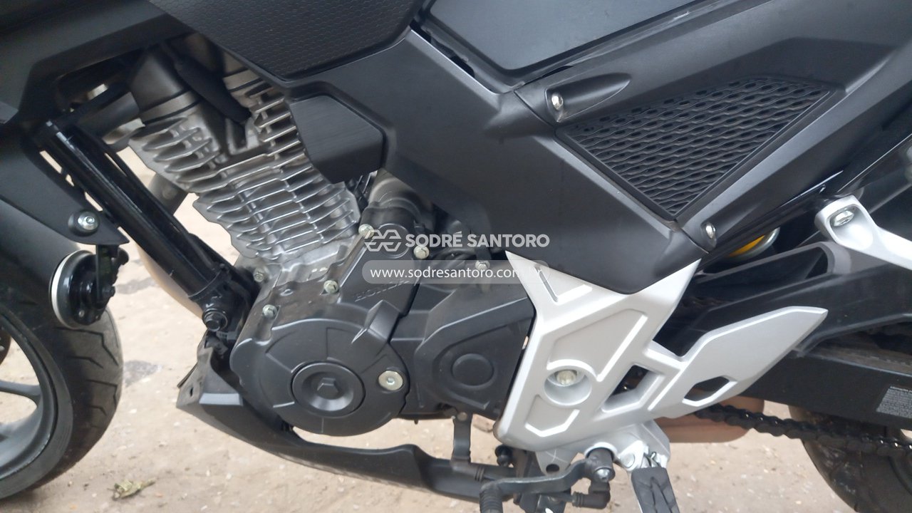 Foto 11 de 12: HONDA - CB300F TWISTER CBS 2025/2025