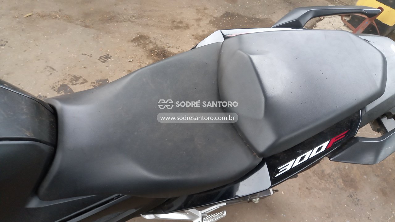 Foto 12 de 12: HONDA - CB300F TWISTER CBS 2025/2025