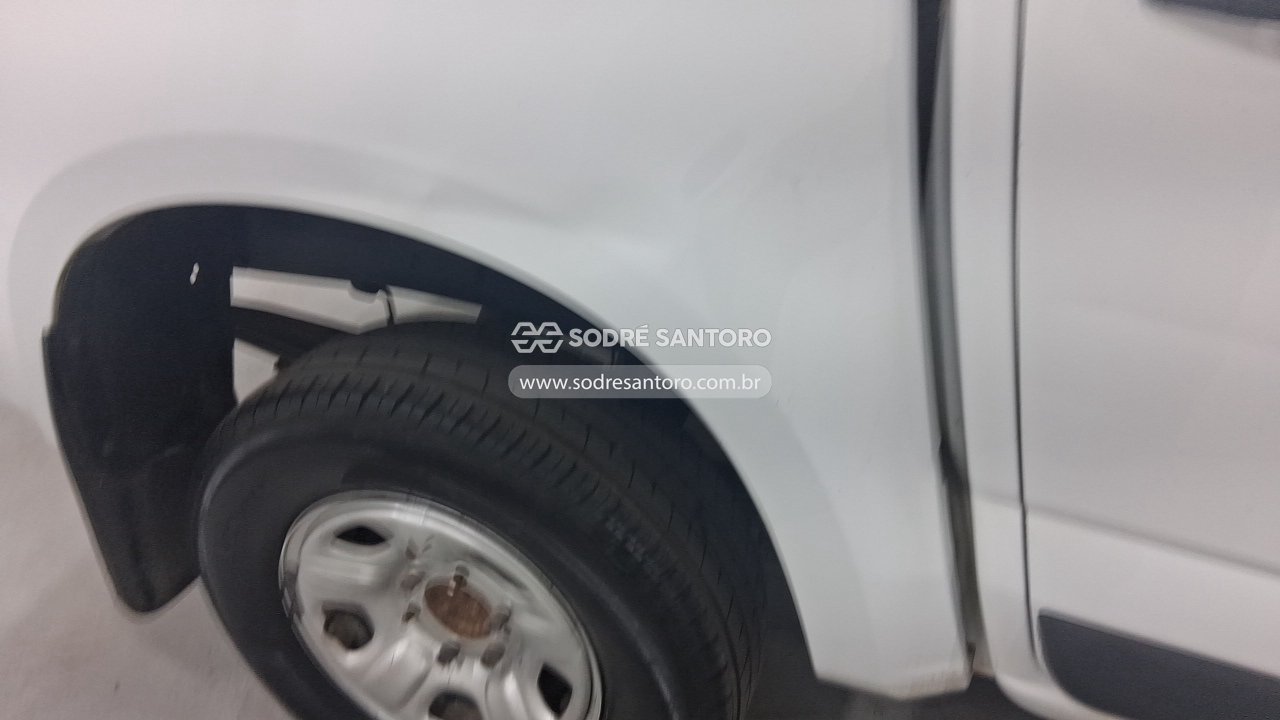 Foto 11 de 13: CHEVROLET - S10 LS 2022/2023