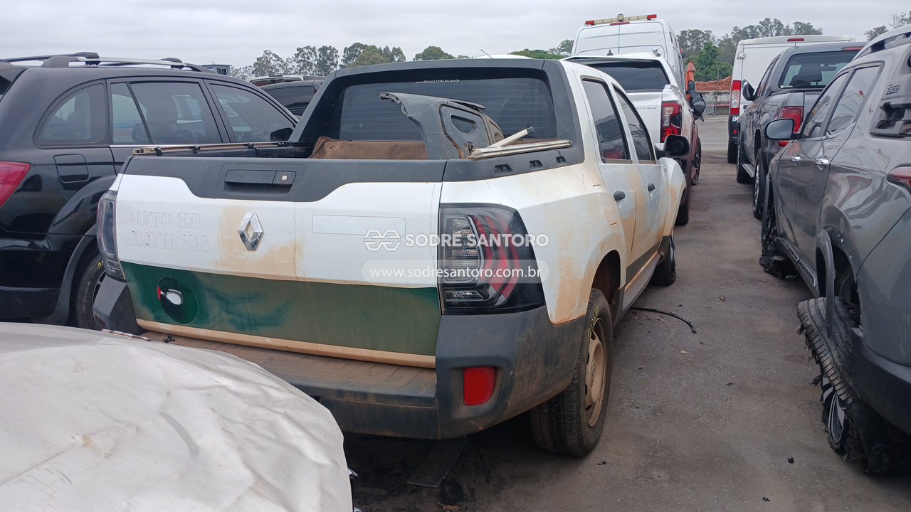 Foto 4: RENAULT - OROCH PRO 16 2025/2025