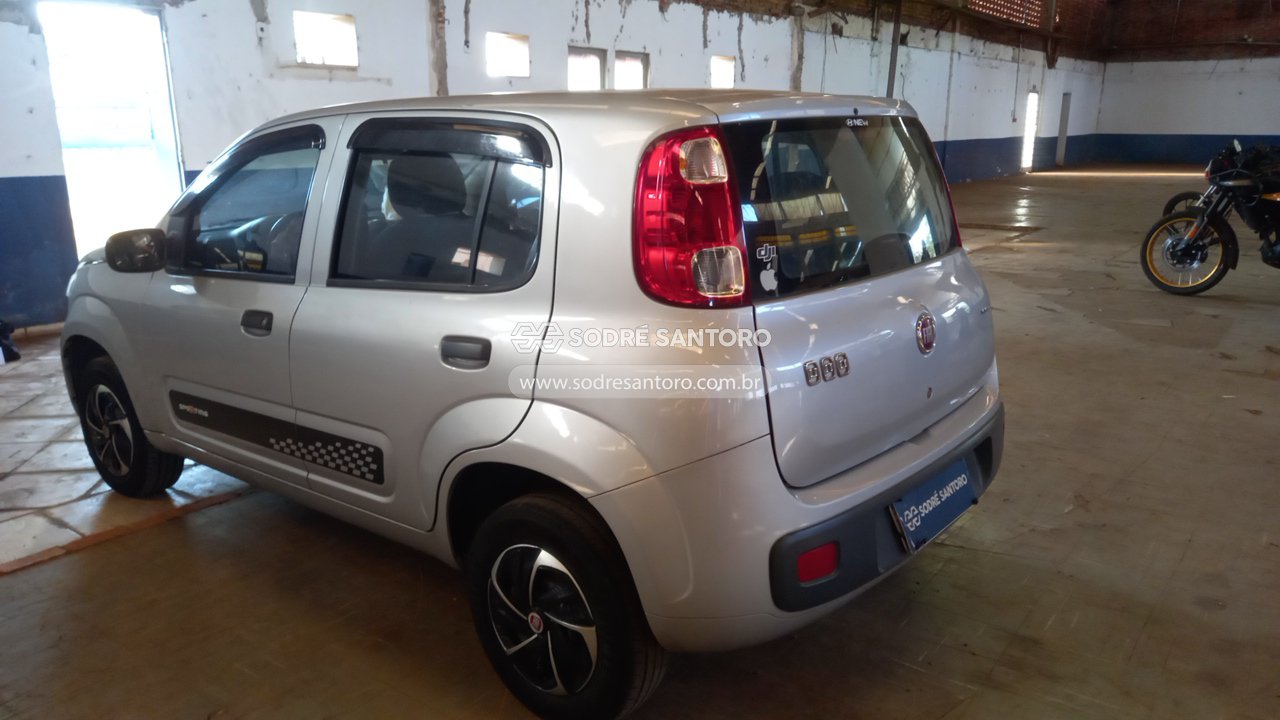 Foto 2: FIAT - UNO VIVACE 1.0 2014/2015