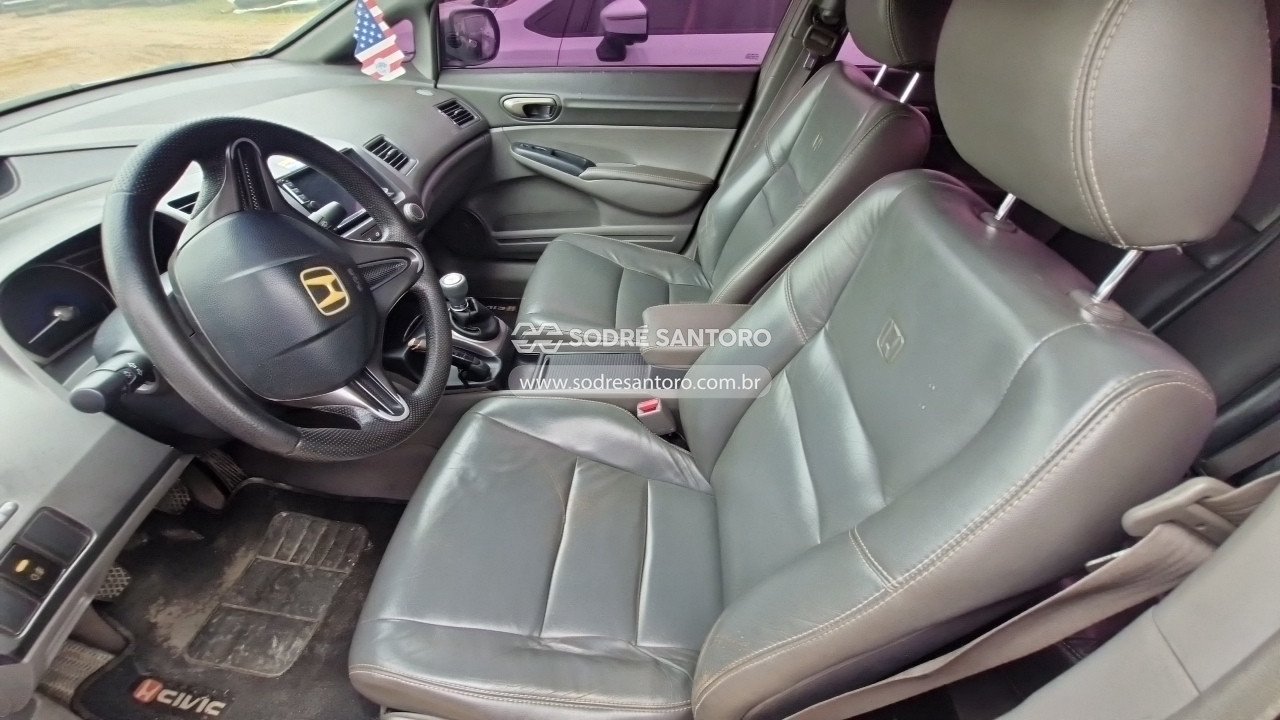 Foto 8 de 13: HONDA - CIVIC LXS 2006/2007