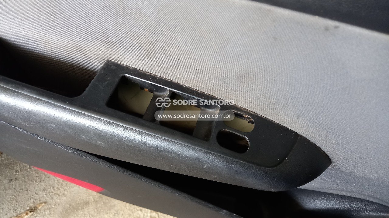 Foto 12 de 13: HYUNDAI - HB20S 1.0M COMF 2017/2018