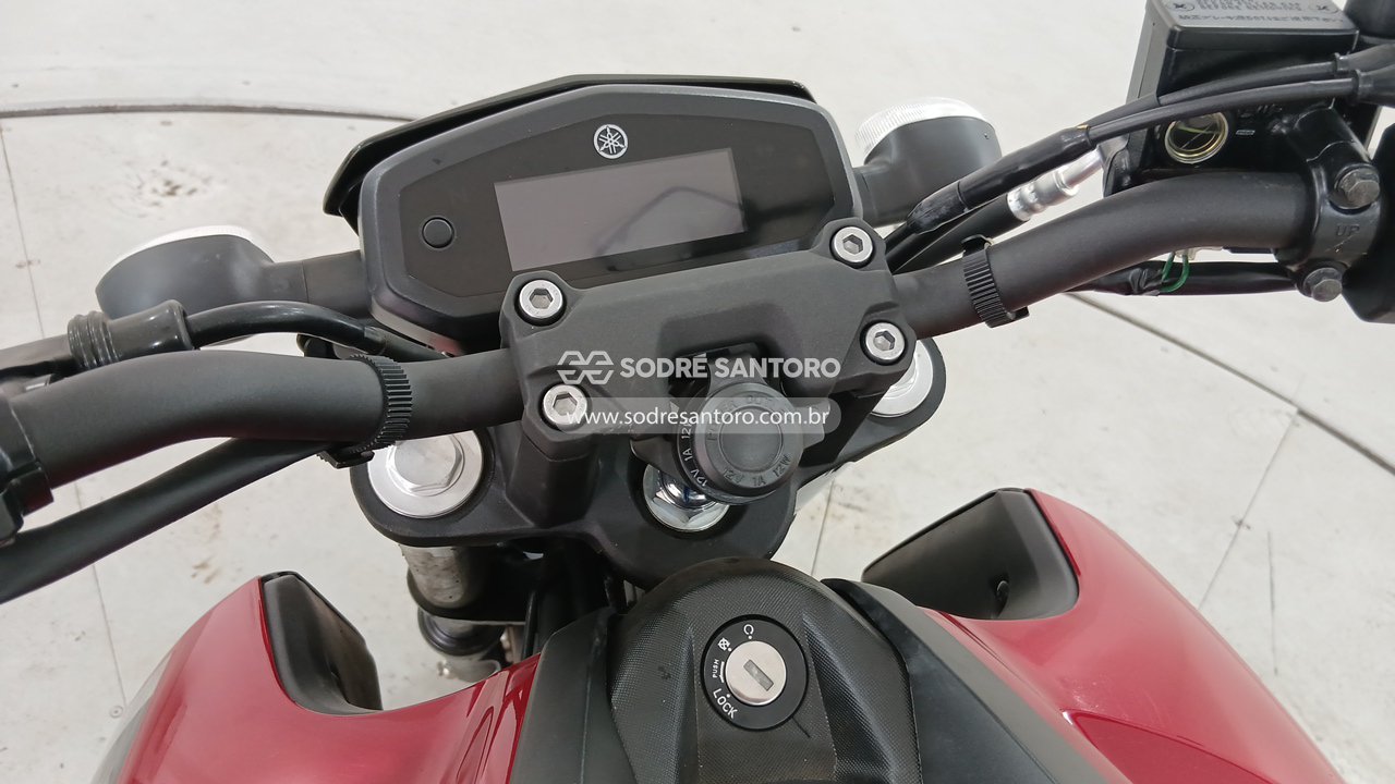 Foto 7 de 7: YAMAHA - FZ15 FAZER ABS 2025/2026