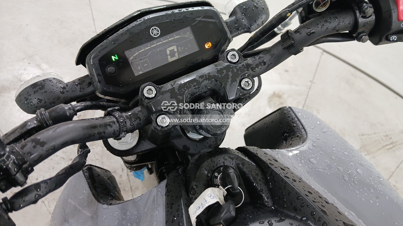 Foto 7 de 8: YAMAHA - FZ 15 FAZER ABS 2026/2026