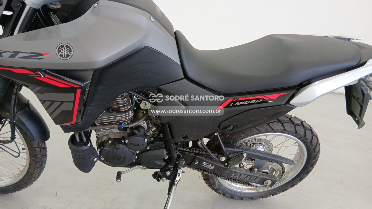 Foto 6 de 9: YAMAHA - XTZ 250 LANDER 2026/2026