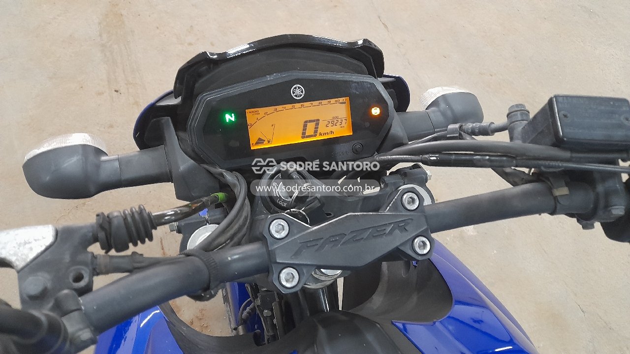 Foto 8 de 13: YAMAHA - FZ25 FAZER 2023/2023
