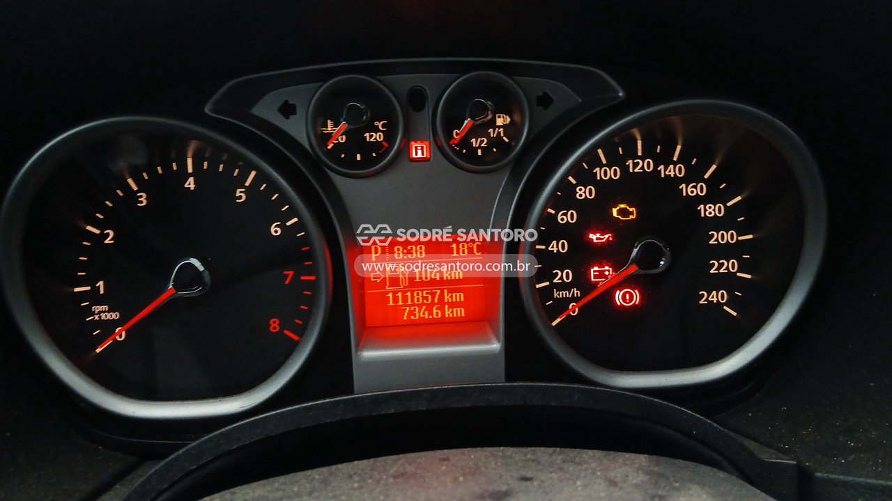 Foto 7 de 13: FORD - FOCUS 2L HC FLEX 2011/2012