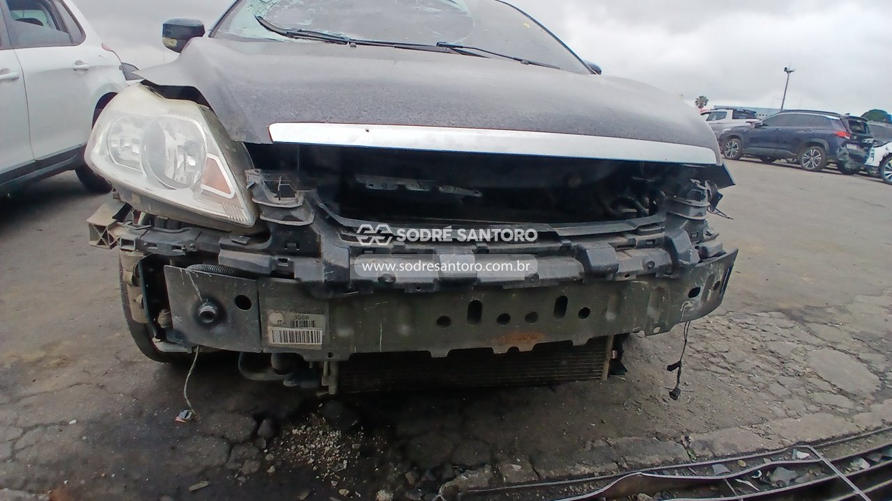Foto 11 de 13: FORD - FOCUS 2L HC FLEX 2011/2012