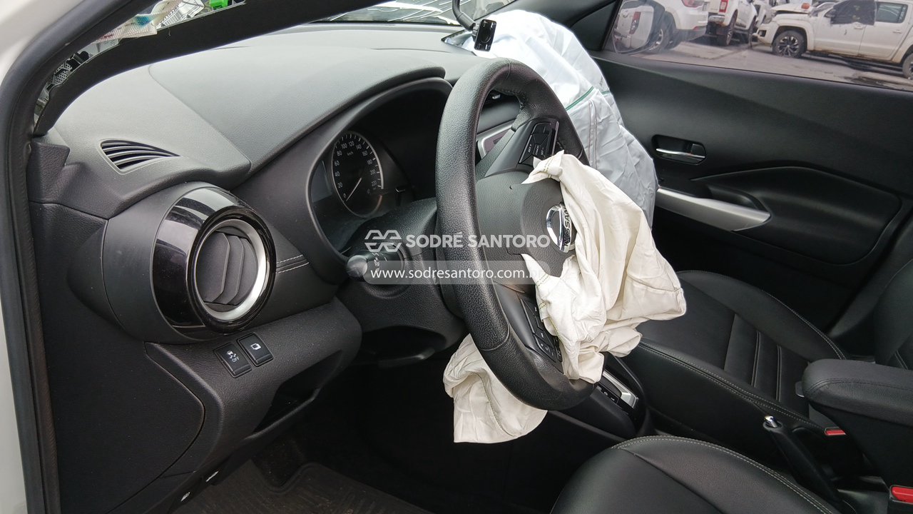 Foto 6 de 13: NISSAN - KICKS SV CVT 2021/2021