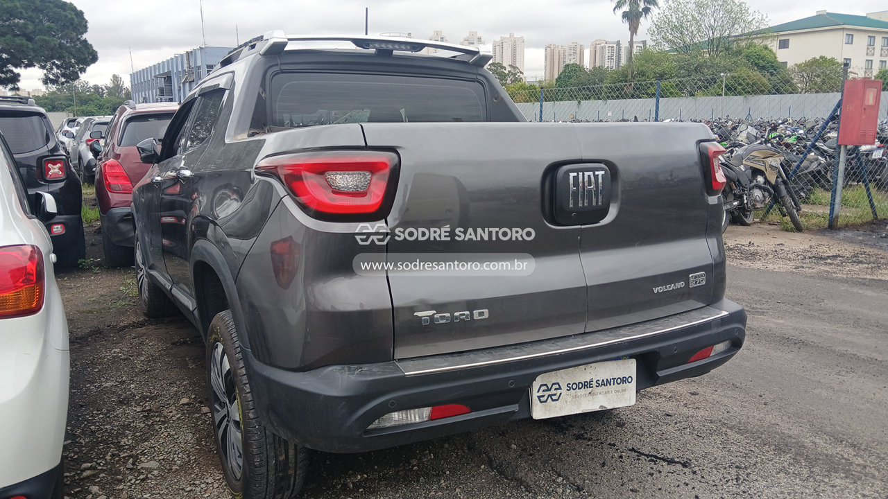 Foto 2: FIAT - TORO VOLC TURB AT6 2023/2023