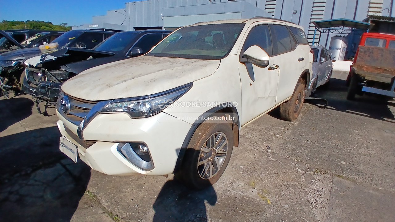 Foto 3: TOYOTA - HILUX 2019/2020