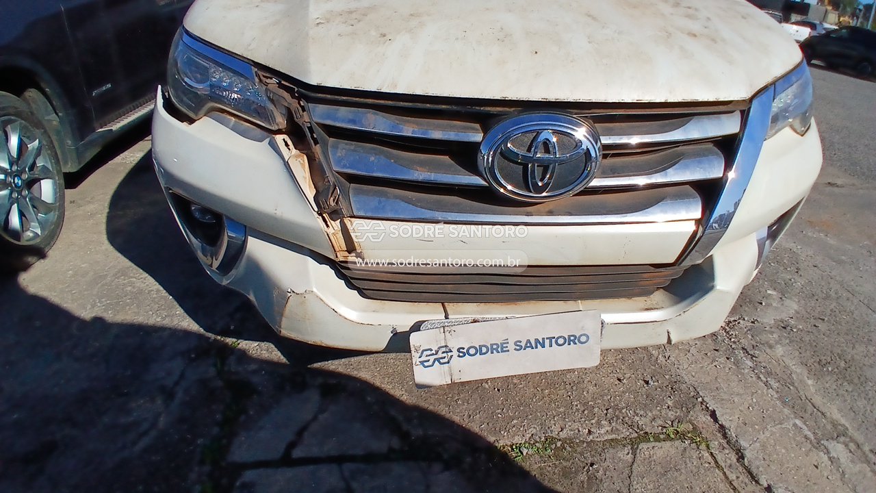 Foto 11 de 13: TOYOTA - HILUX 2019/2020