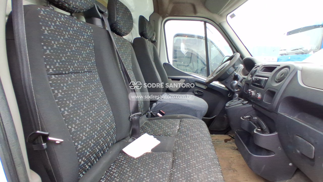 Foto 7 de 8: RENAULT - MASTER FUR L1H1 2015/2016