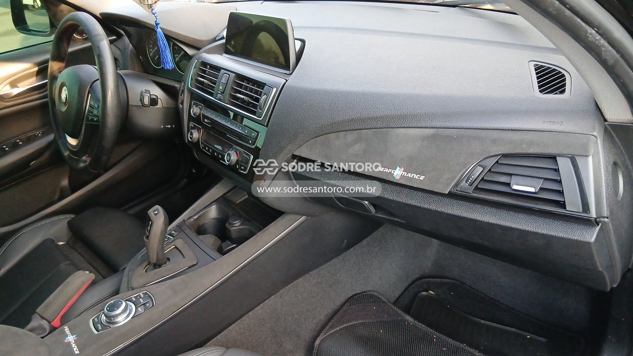 Foto 8 de 12: BMW - 120I ACTIVE FLEX 2015/2016