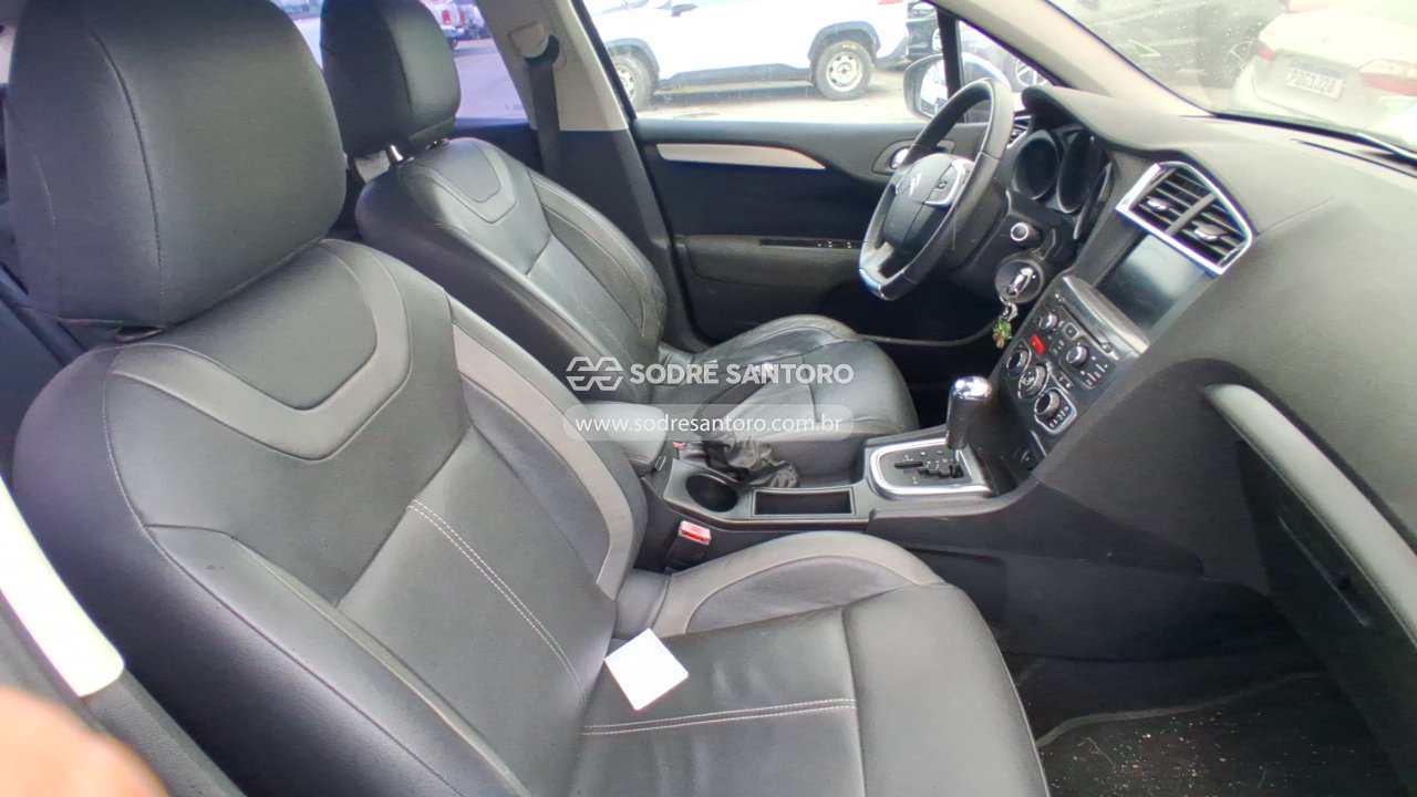 Foto 8 de 13: CITROEN - C4L A THP FFTD 2015/2015