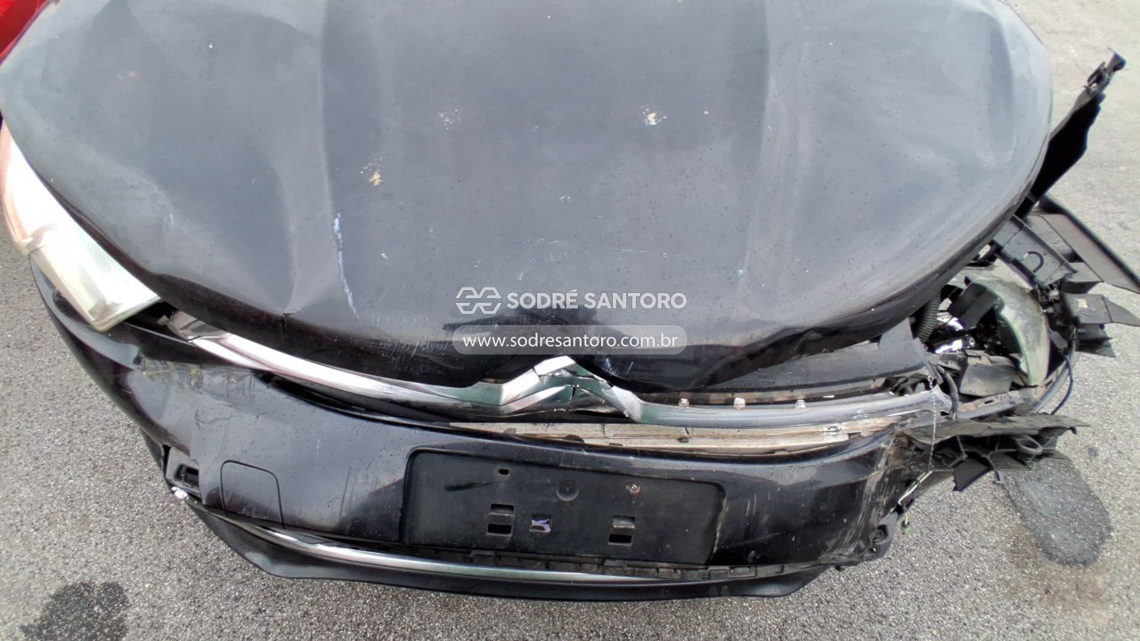 Foto 12 de 13: CITROEN - C4L A THP FFTD 2015/2015