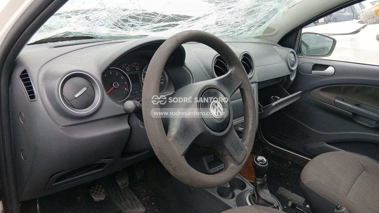 Foto 6 de 13: VOLKSWAGEN - SAVEIRO CS 2013/2014