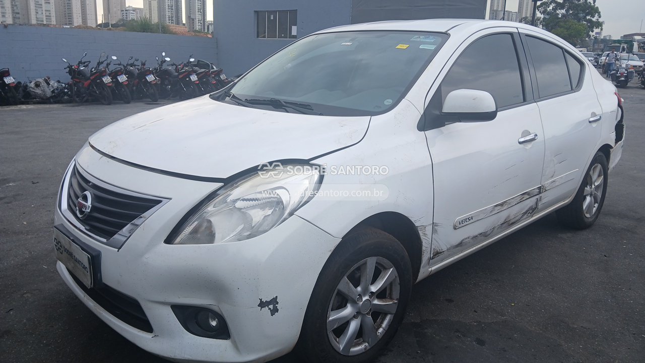 Foto 3: NISSAN - VERSA 16SL FLEX 2013/2014