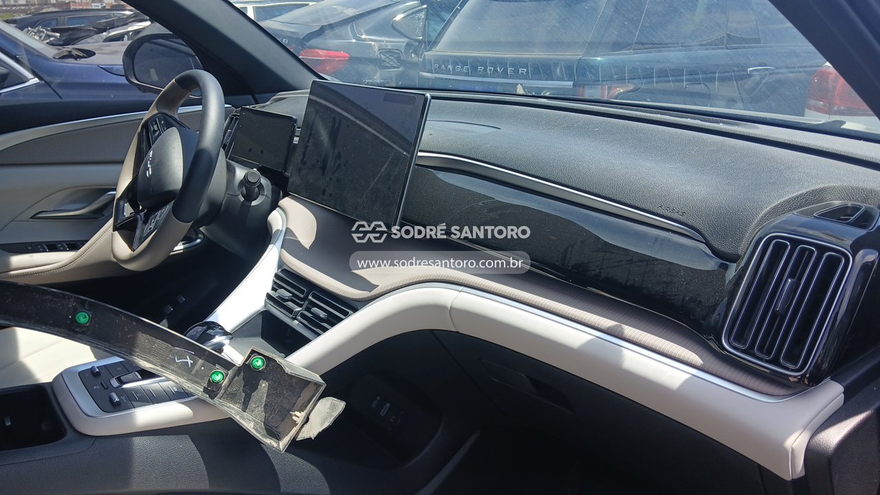 Foto 7 de 8: BYD - SONG PRO GS DM 2025/2026