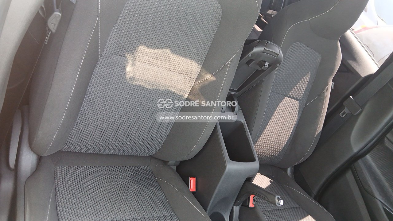 Foto 8 de 8: CHEVROLET - ONIX 10TAT LT1 2023/2024