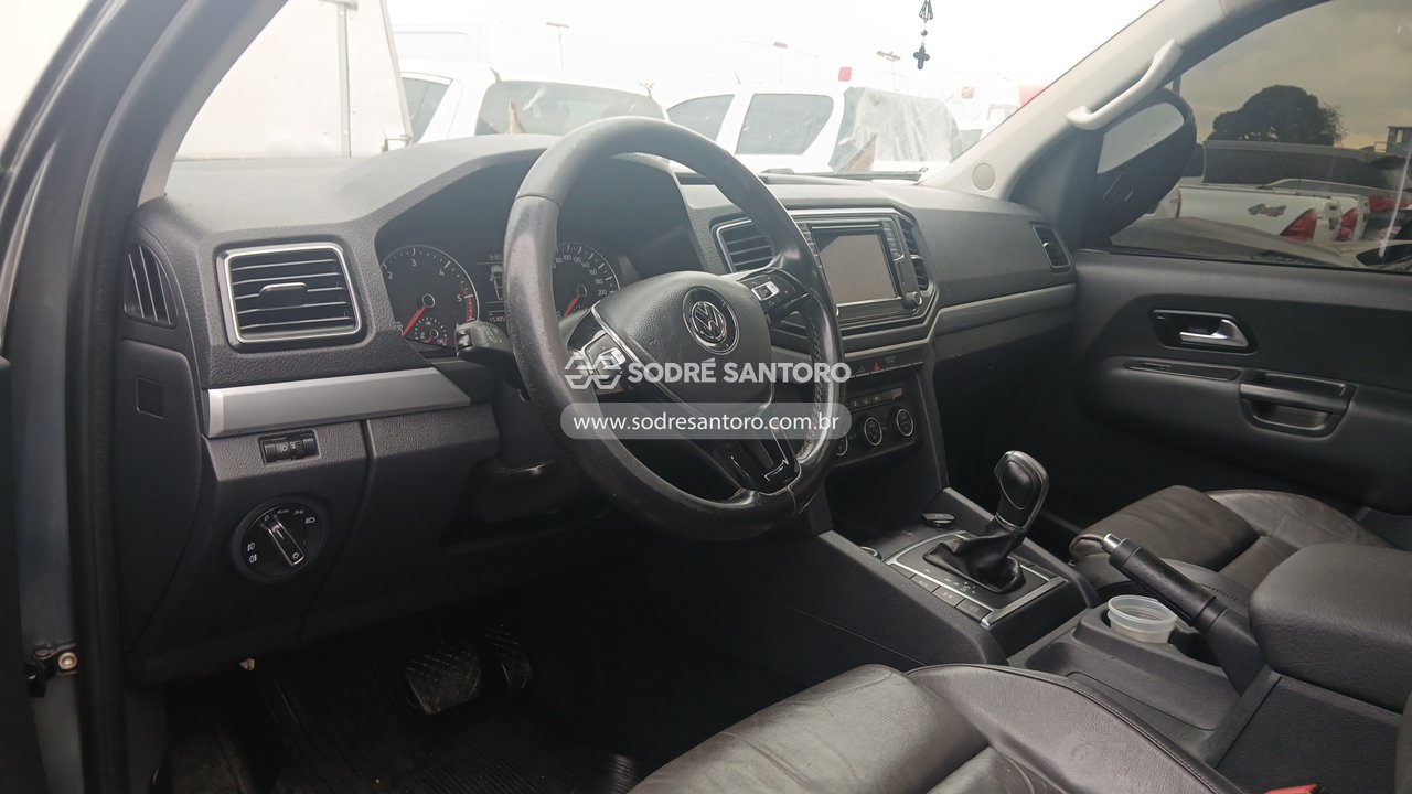Foto 6 de 9: VOLKSWAGEN - AMAROK CD 4X4 HIGH 2017/2018