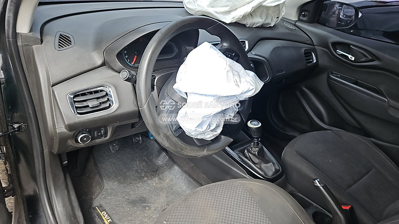 Foto 6 de 13: CHEVROLET - PRISMA 1.4MT LT 2017/2018