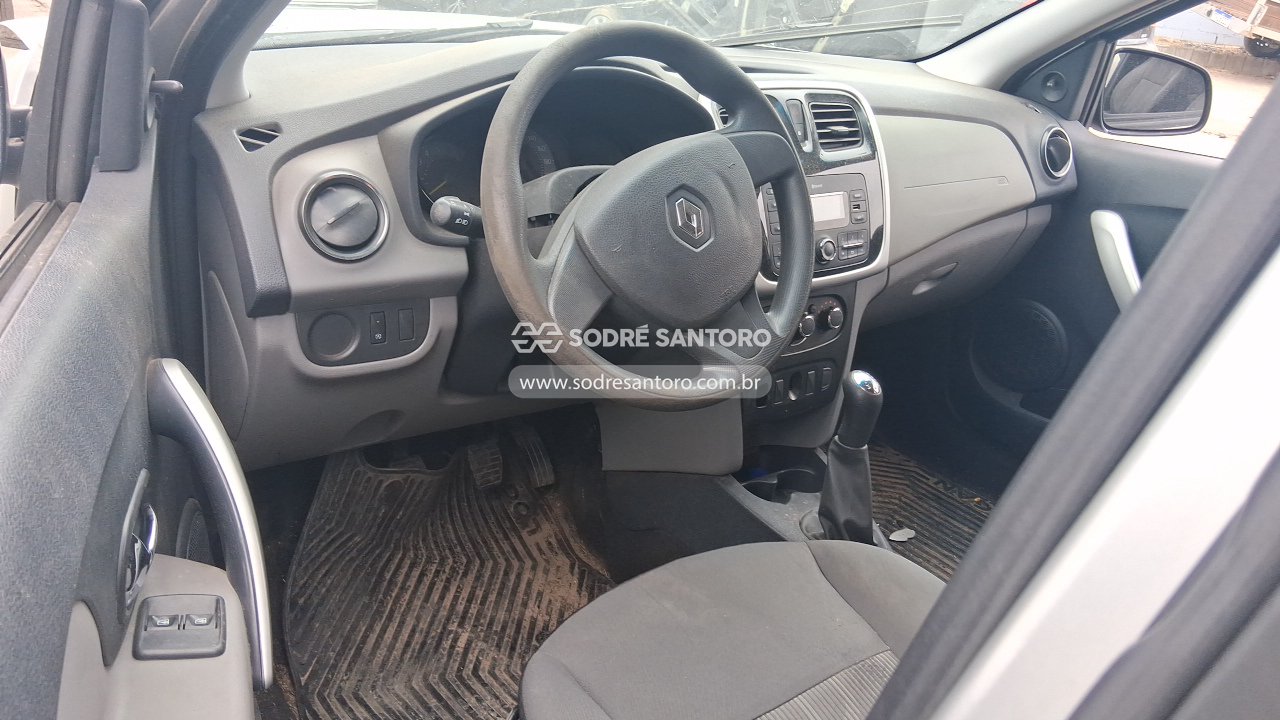Foto 6 de 13: RENAULT - LOGAN EXP 16 SCE 2017/2018