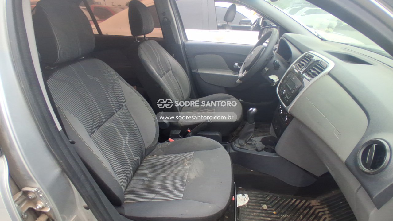 Foto 9 de 13: RENAULT - LOGAN EXP 16 SCE 2017/2018