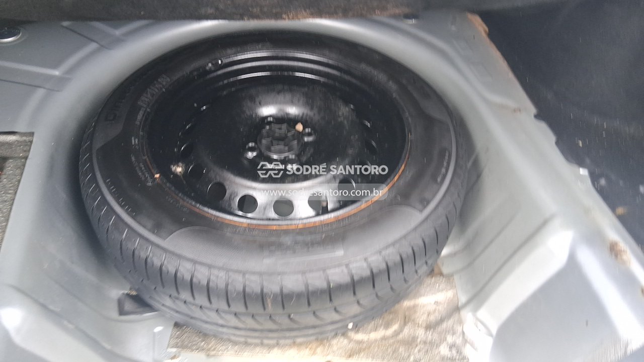 Foto 10 de 13: RENAULT - LOGAN EXP 16 SCE 2017/2018