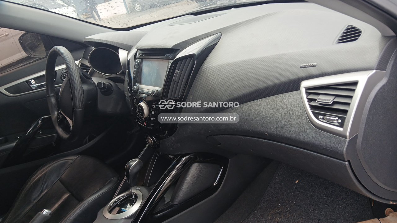 Foto 7 de 8: HYUNDAI - VELOSTER 2012/2013