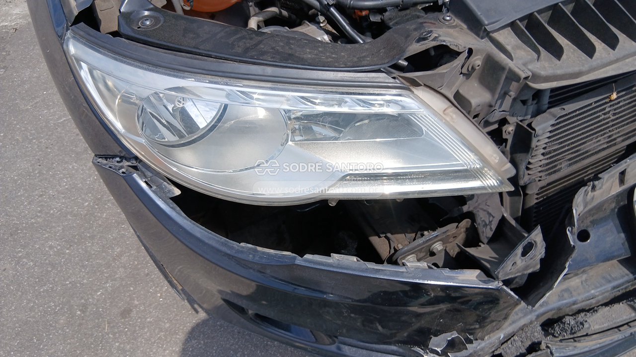 Foto 12 de 13: VOLKSWAGEN - TIGUAN 2.0 TSI 2010/2011