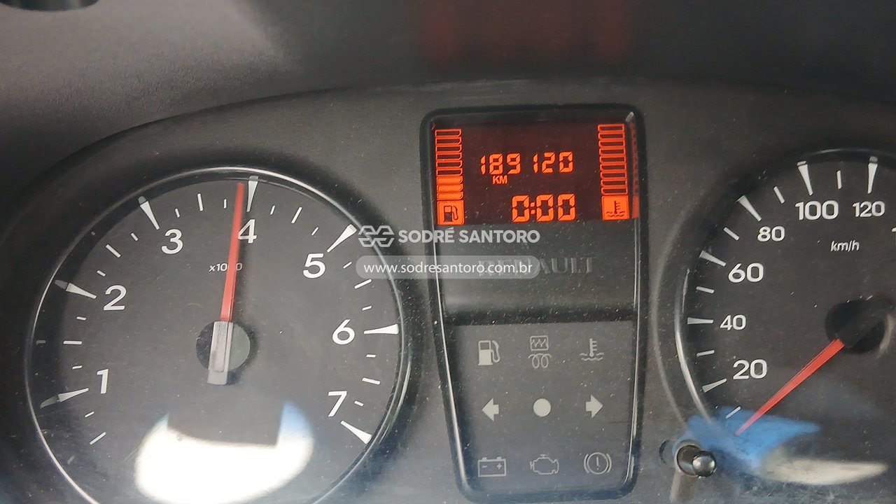 Foto 7 de 13: RENAULT - CLIO CAM 10H3P 2011/2011