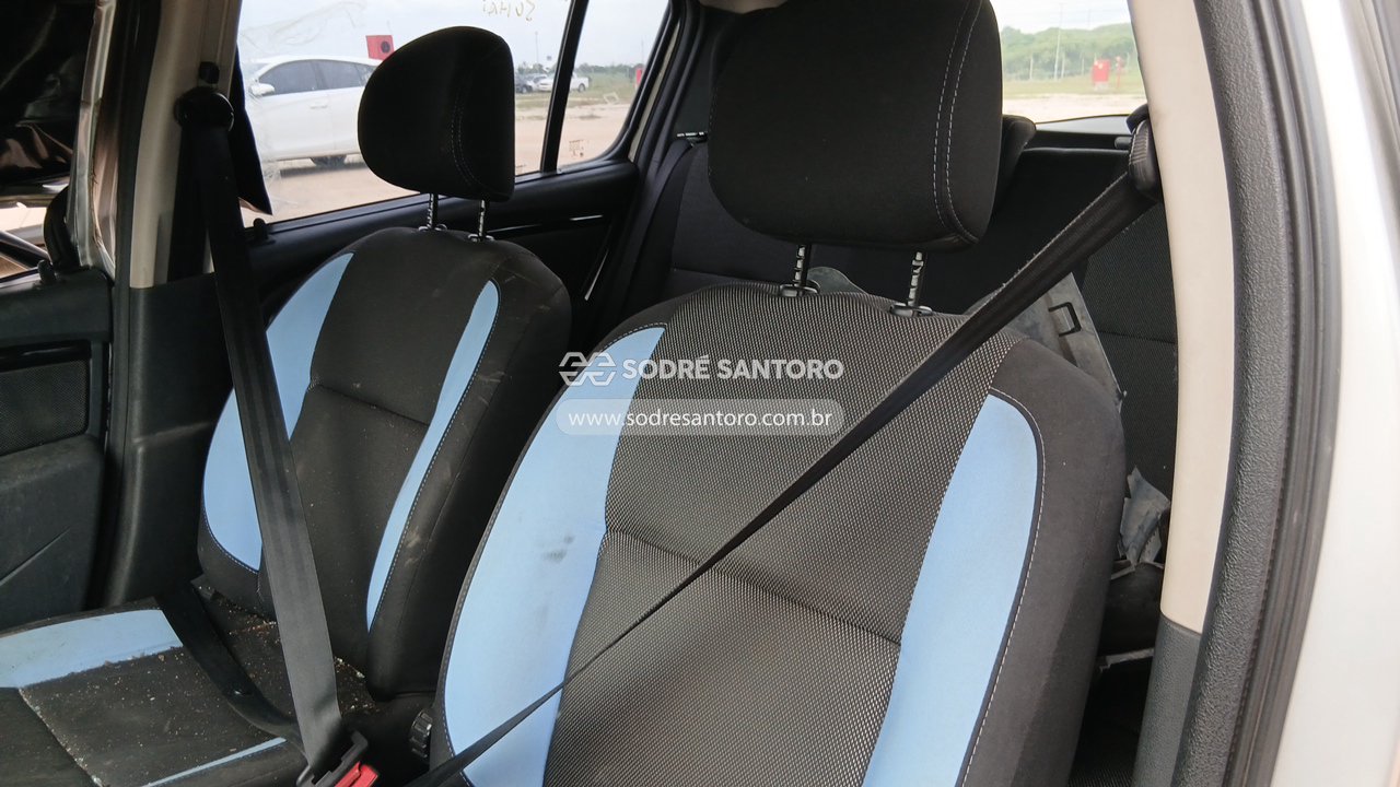 Foto 9 de 13: RENAULT - SANDERO 2013/2014