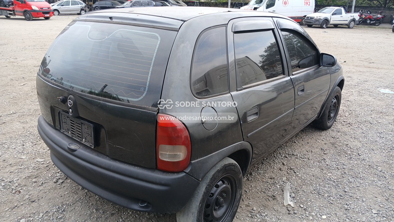 Foto 11 de 13: CHEVROLET - CORSA SUPER 1997/1998