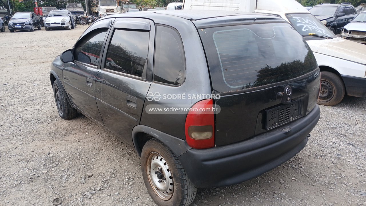 Foto 12 de 13: CHEVROLET - CORSA SUPER 1997/1998