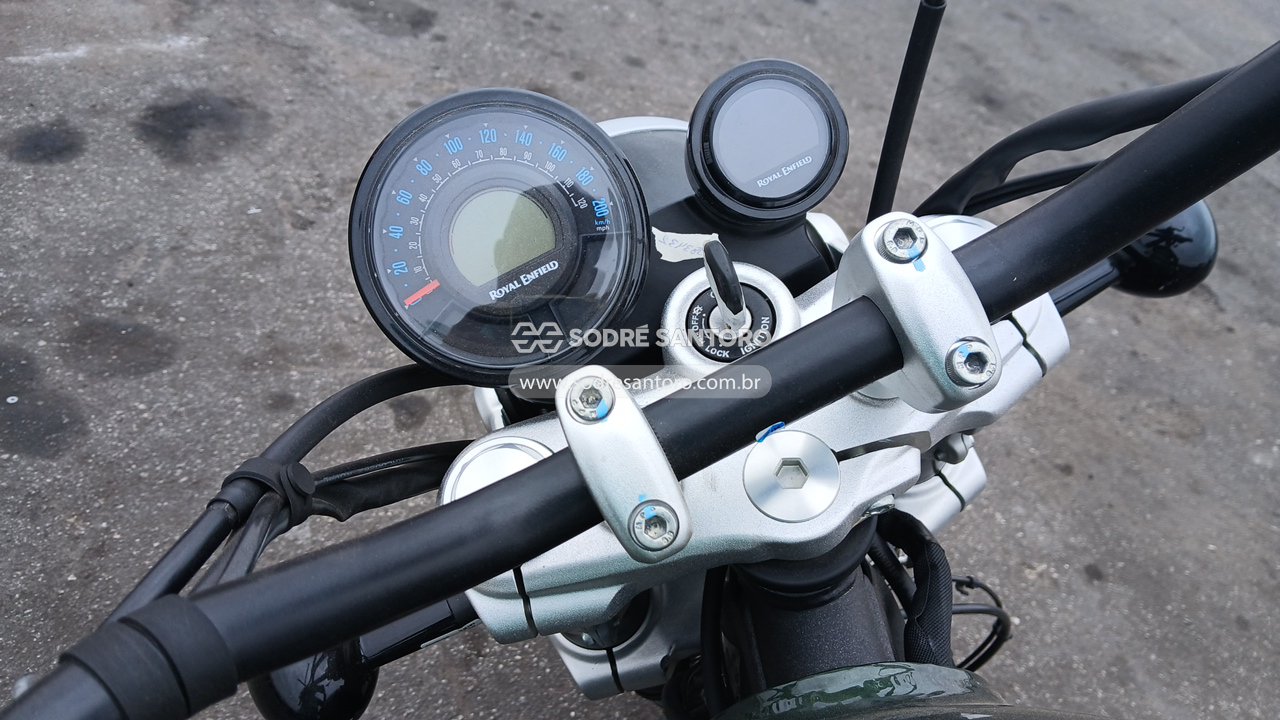 Foto 7 de 9: ROYAL ENFIELD - SUPER METEOR 650 2025/2026