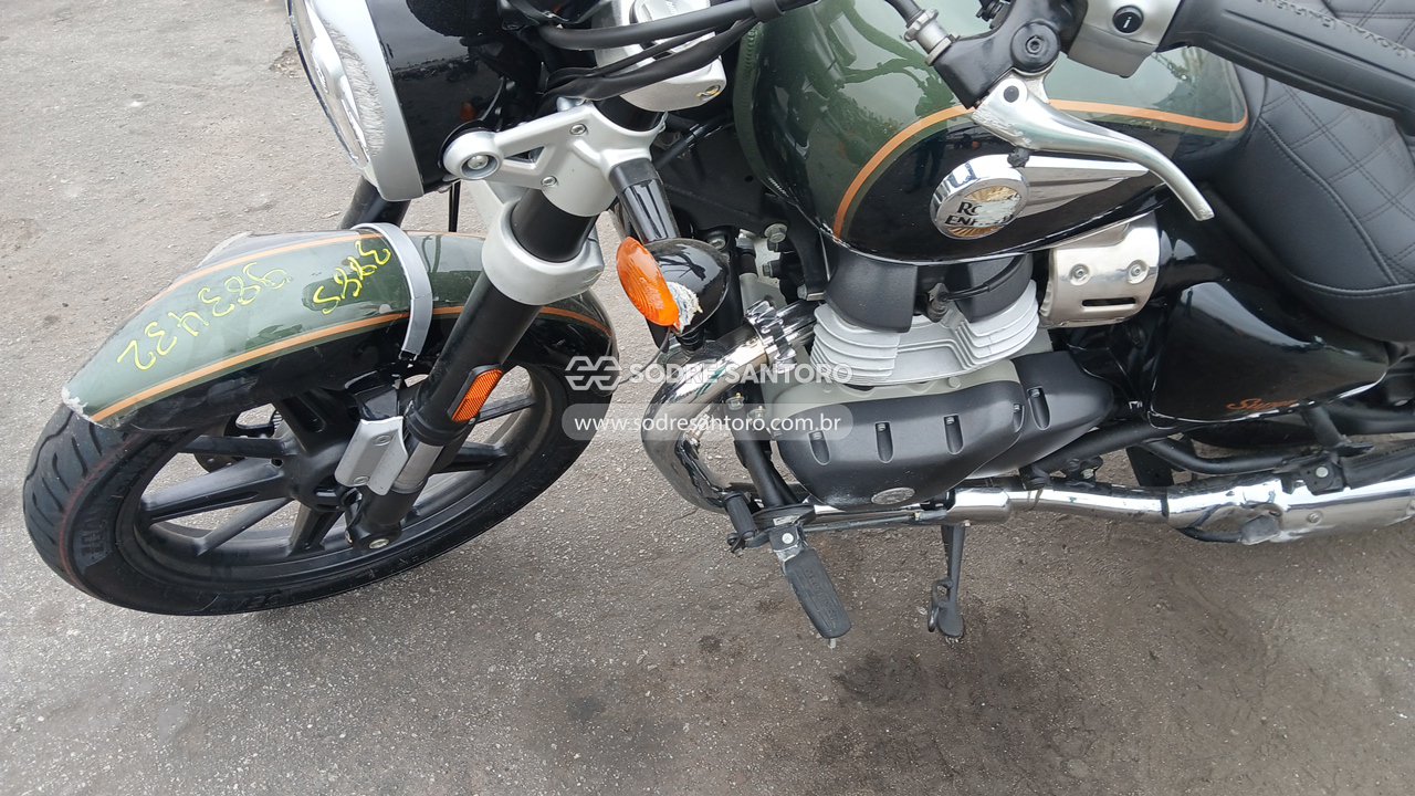 Foto 8 de 9: ROYAL ENFIELD - SUPER METEOR 650 2025/2026