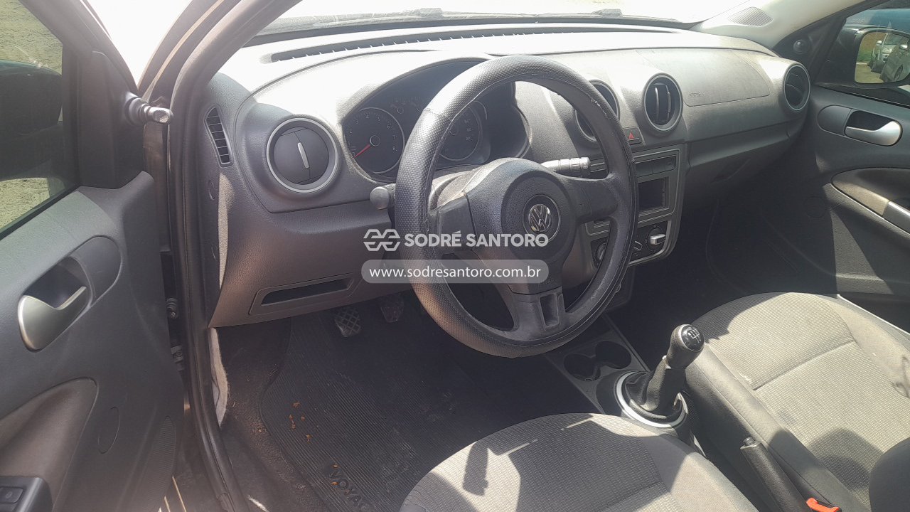 Foto 6 de 11: VOLKSWAGEN - VOYAGE 1.0 2013/2014